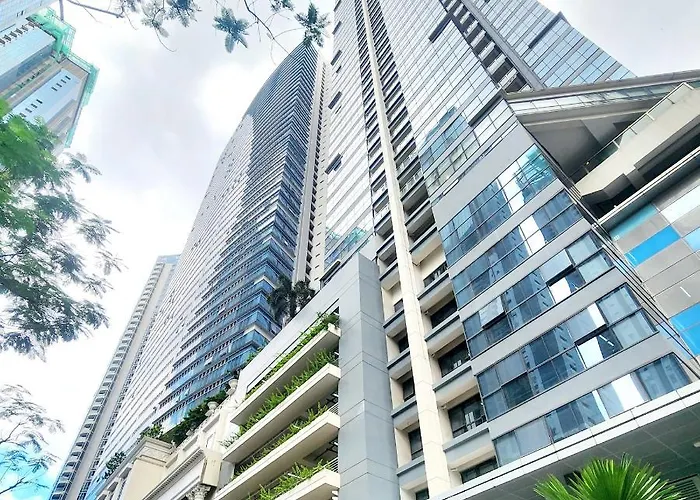 アパート Free Parking 8 Uptown Parksuites Near 2 Major Malls And Restaurants Bgc With Balcony