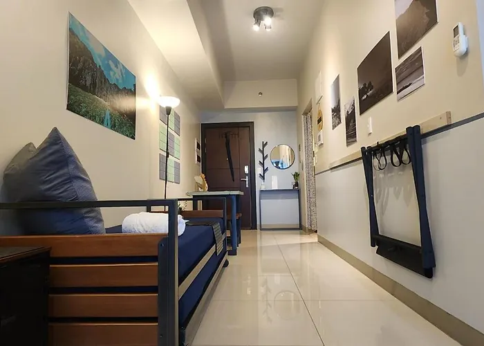 Free Parking 8 Uptown Parksuites Near 2 Major Malls And Restaurants Bgc With Balcony Apartamento *